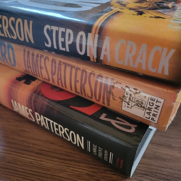 💚💚3 Listings for $15💚💚 James Patterson 3 book bundle large print hardcover - Picture 12 of 12